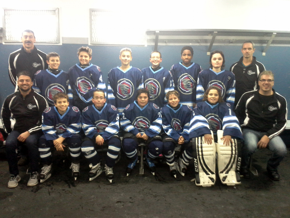 Photo équipe de hockey - Toiture JF Laurent à Joliette